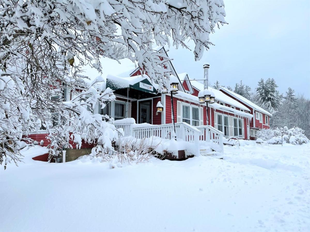 The Vermont Inn Mendon Εξωτερικό φωτογραφία