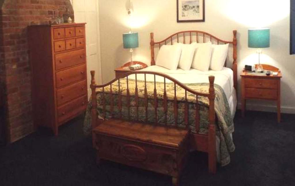 The Vermont Inn Mendon Εξωτερικό φωτογραφία