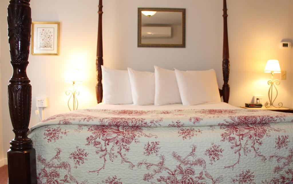The Vermont Inn Mendon Εξωτερικό φωτογραφία