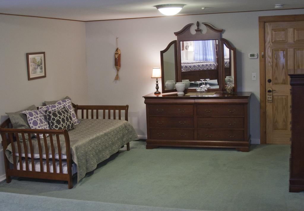 The Vermont Inn Mendon Εξωτερικό φωτογραφία